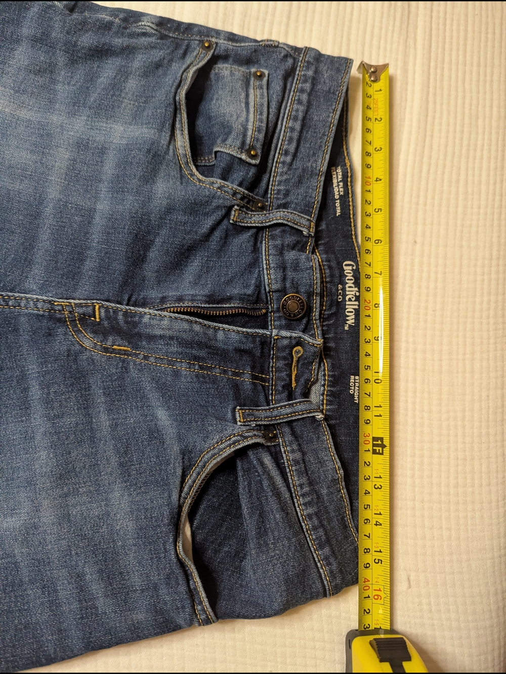 Goodfellow & Co Men’s Dark Blue Relaxed Jeans